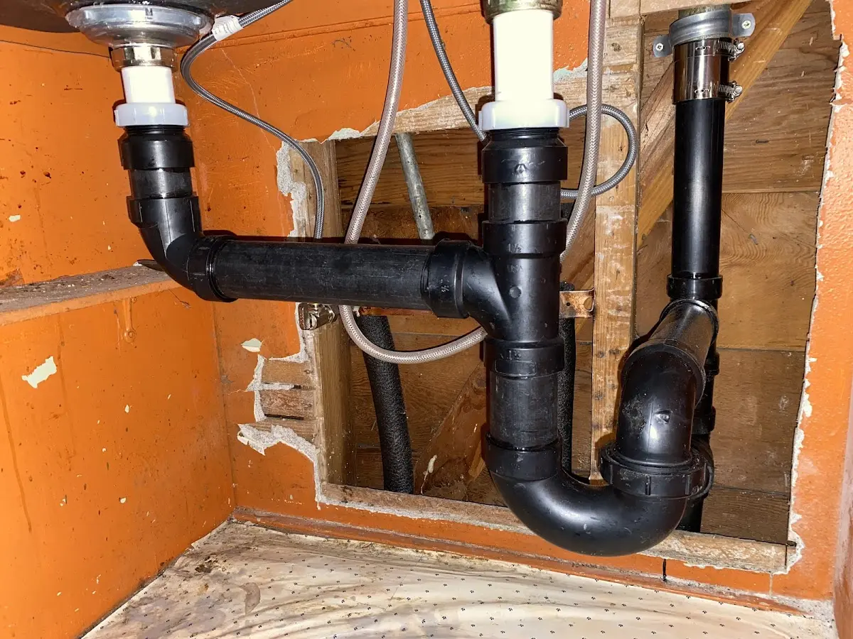 Professional Pipe Bursting equipment and tools on the job in Bloomington